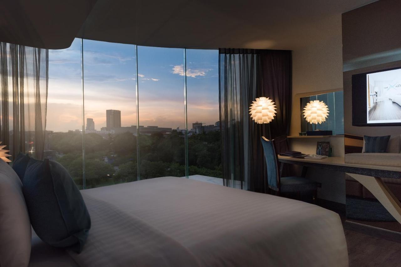 The Xtreme Suites Bangkok Exterior foto