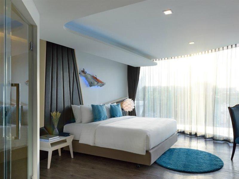 The Xtreme Suites Bangkok Exterior foto