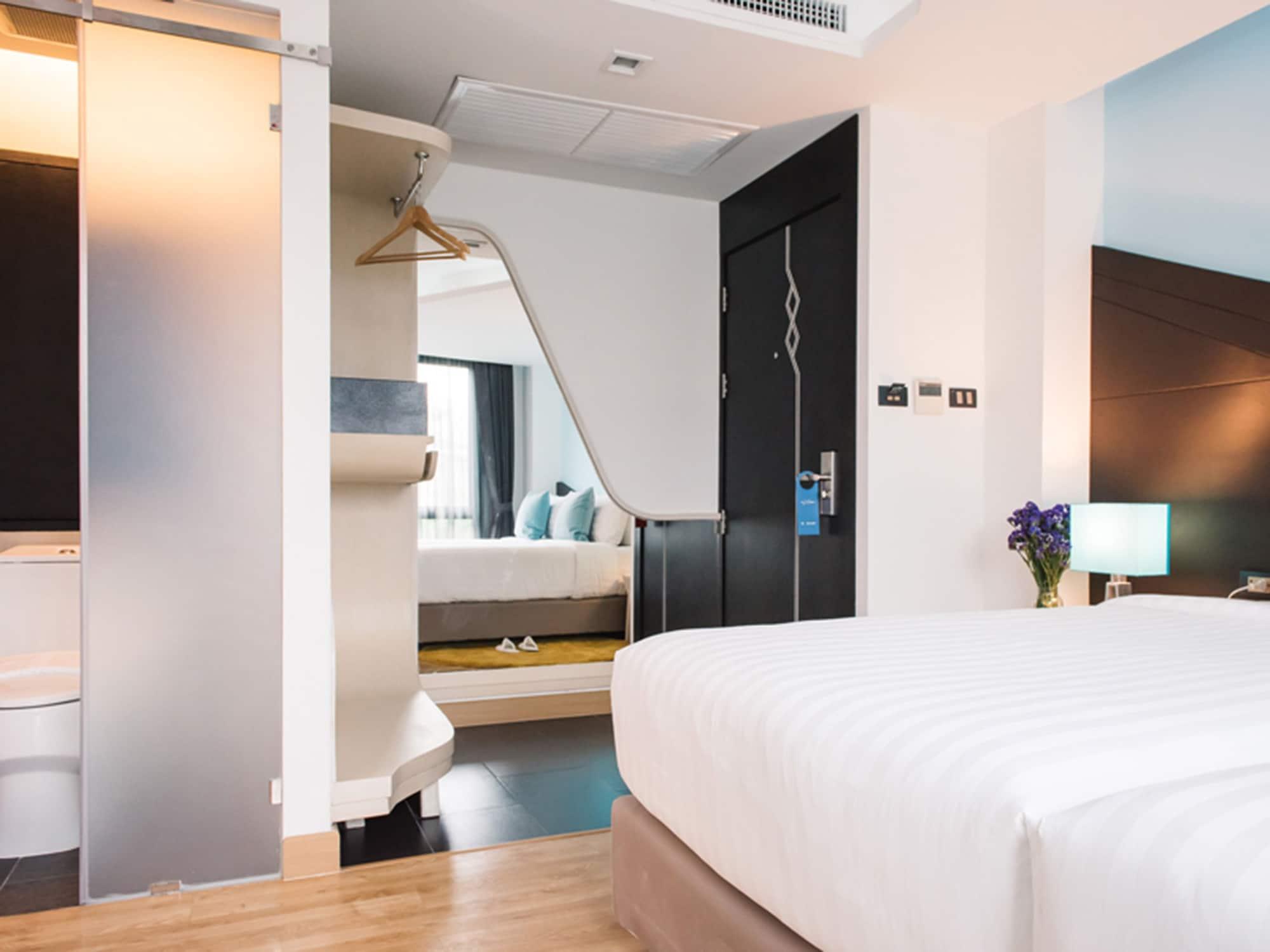 The Xtreme Suites Bangkok Exterior foto